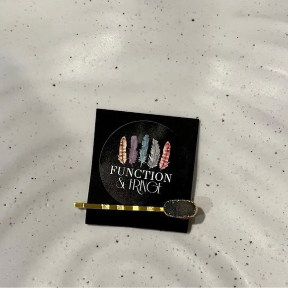 NEW Function & Fringe Gray and Gold Druzy Bobby Pin Style Hair Barrette - Picture 3 of 4